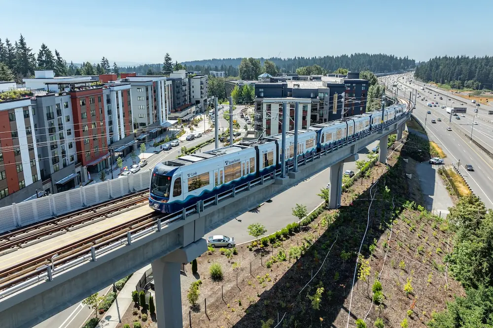 Being part of the feedback loop with developers makes generative schedules successful on complex projects like Skanska’s L300 light rail extension for Sound Transit in Seattle, Washington.