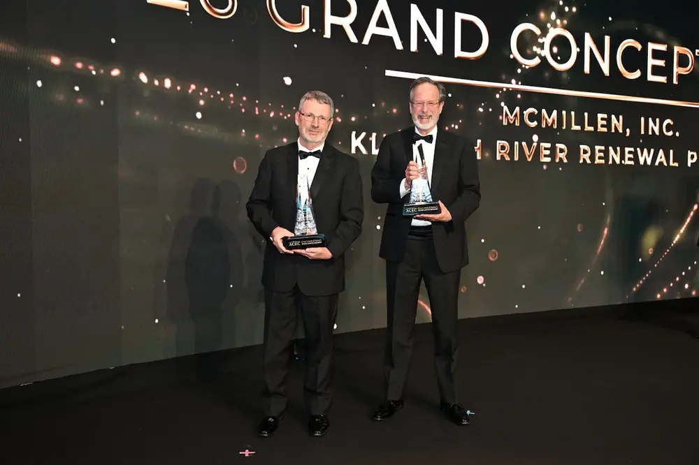 Mort McMillen (left) and KRRC’s Richard Roos-Collins accept the 2026 Grand Conceptor Award. (Photo courtesy of ACEC)