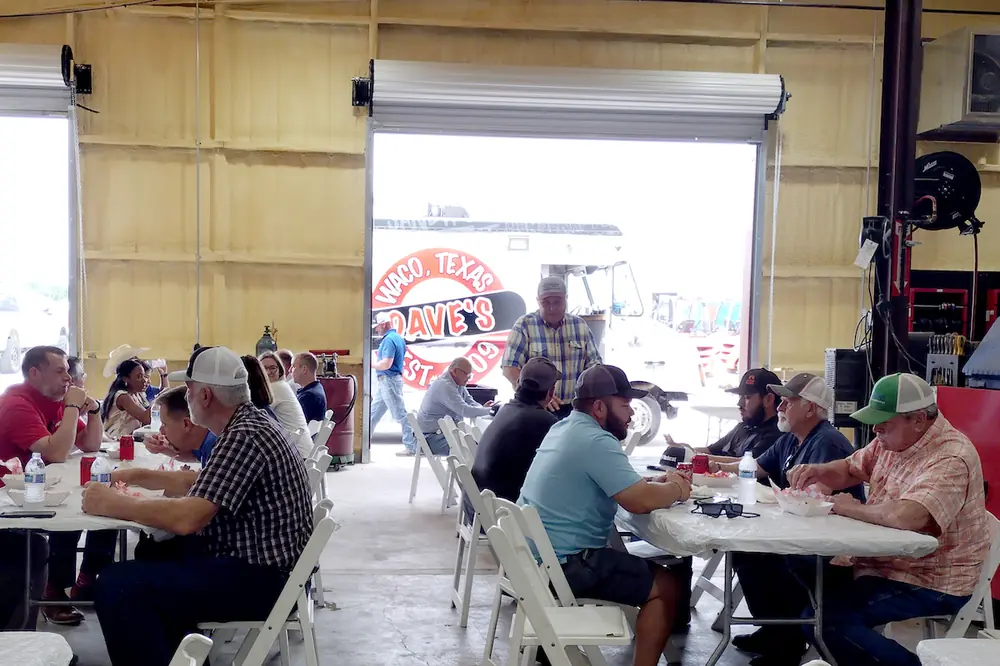 Visitors were treated to hamburgers from local restaurant, Dave’s Burger Barn.