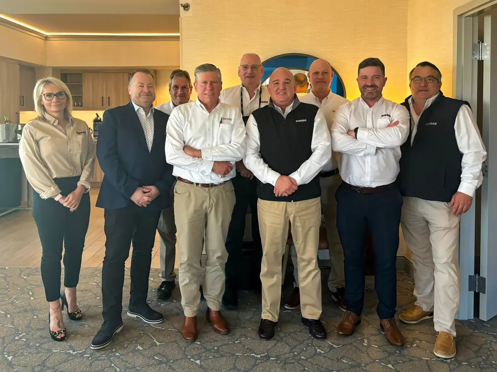 ROKBAK awards Easton Sales & Rental Dealer of the Year