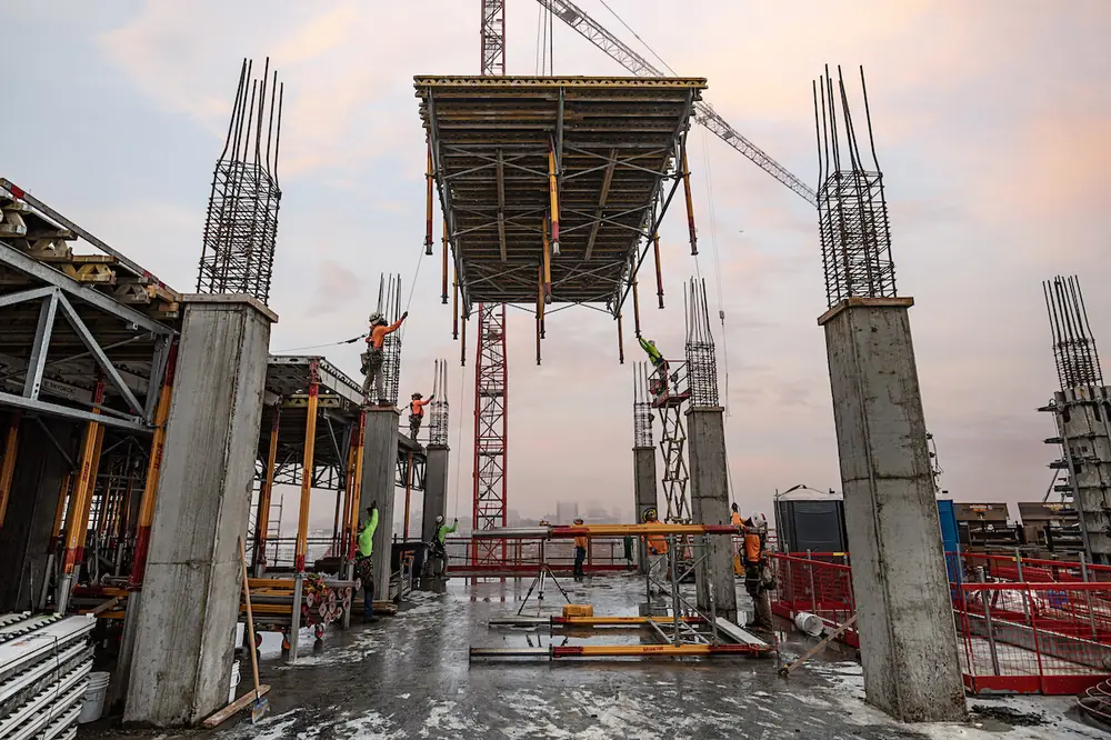 Construction on the 14-story Cardinal Glennon Children’s Hospital is underway in St. Louis.