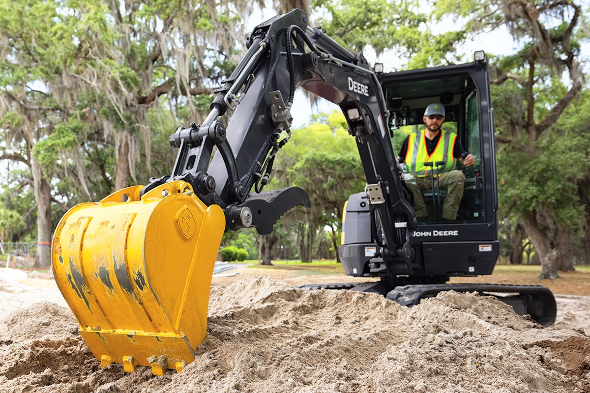 26 P-Tier compact excavator
