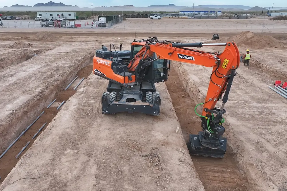 At a BESS job site, Xpanner automated repetitive groundwork such as trenching, backfilling, and compaction, reducing equipment requirements and labor demand.