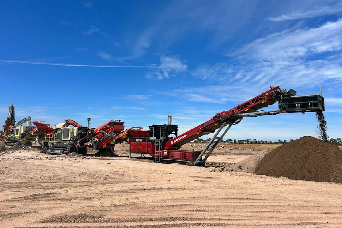 Pugmills recycle asphalt and other road planings back into construction.