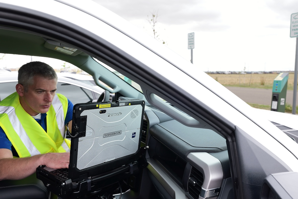 Technicians can fill out maintenance logs and reports at the point of service, creating a more accurate account of what took place.