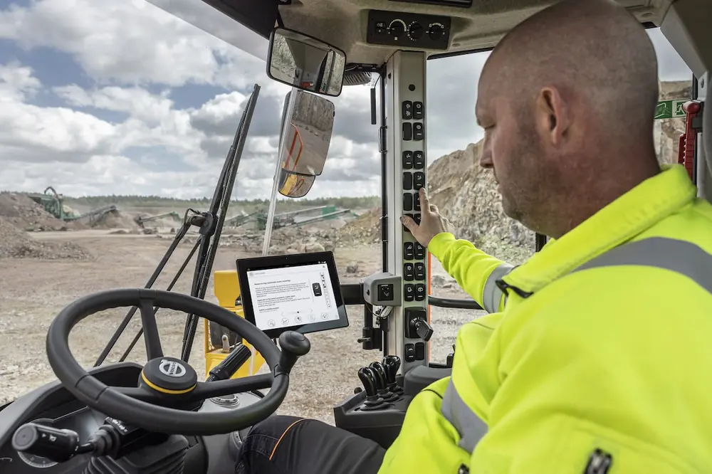 Coaching apps give real-time tips on the cab screen.