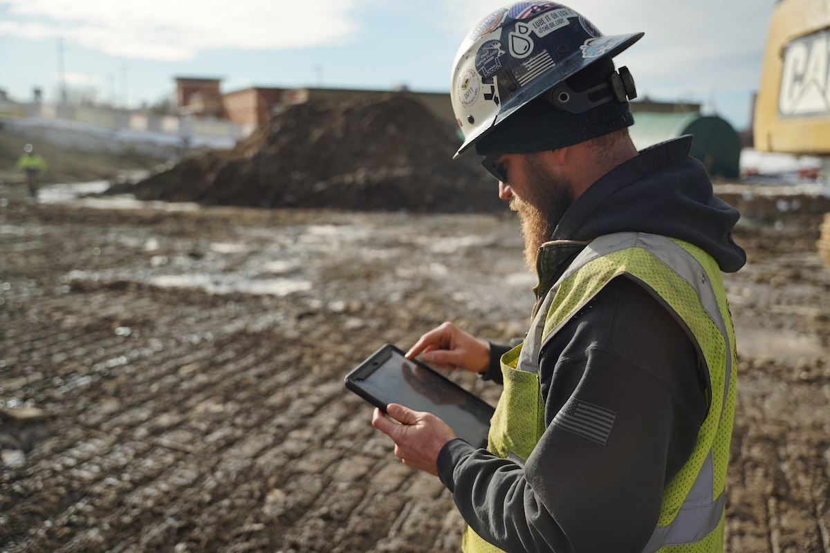 Field-to-office connectivity drives better decisions and helps accelerate work.