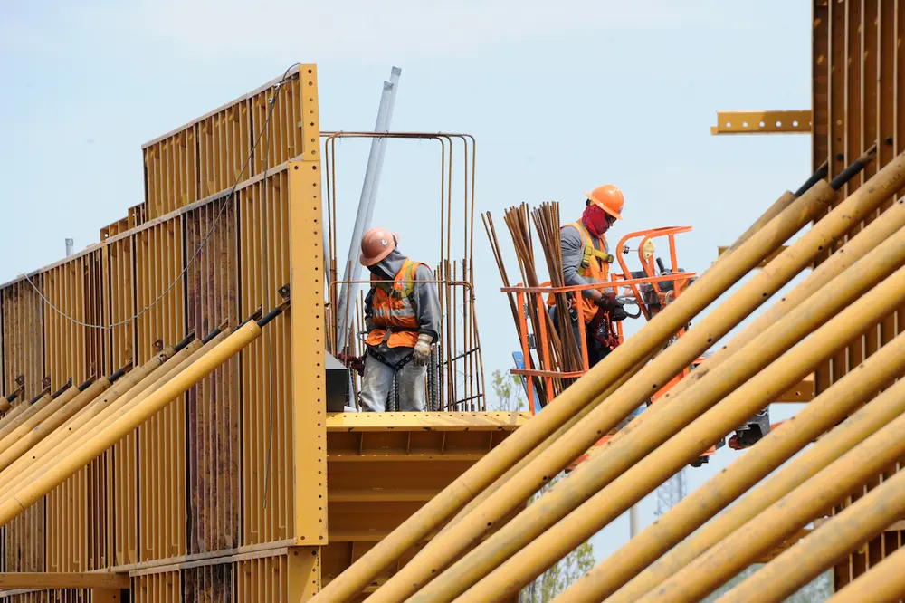 One of 22 piers that were constructed for the new viaducts, pictured here, will carry I-70 traffic through downtown Topeka. (Photo courtesy of Kansas Department of Transportation)