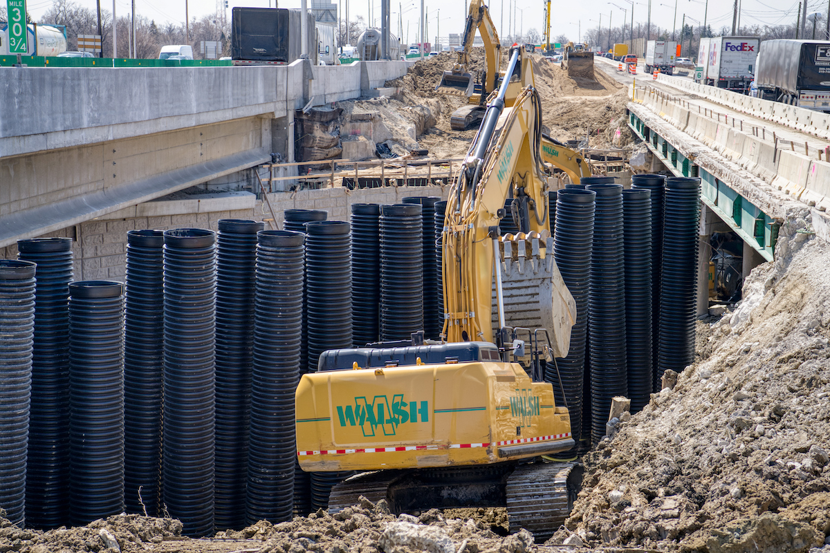 The I-290/I-88 Interchange Project was led by general contractor, Walsh Construction Company II, LLC.