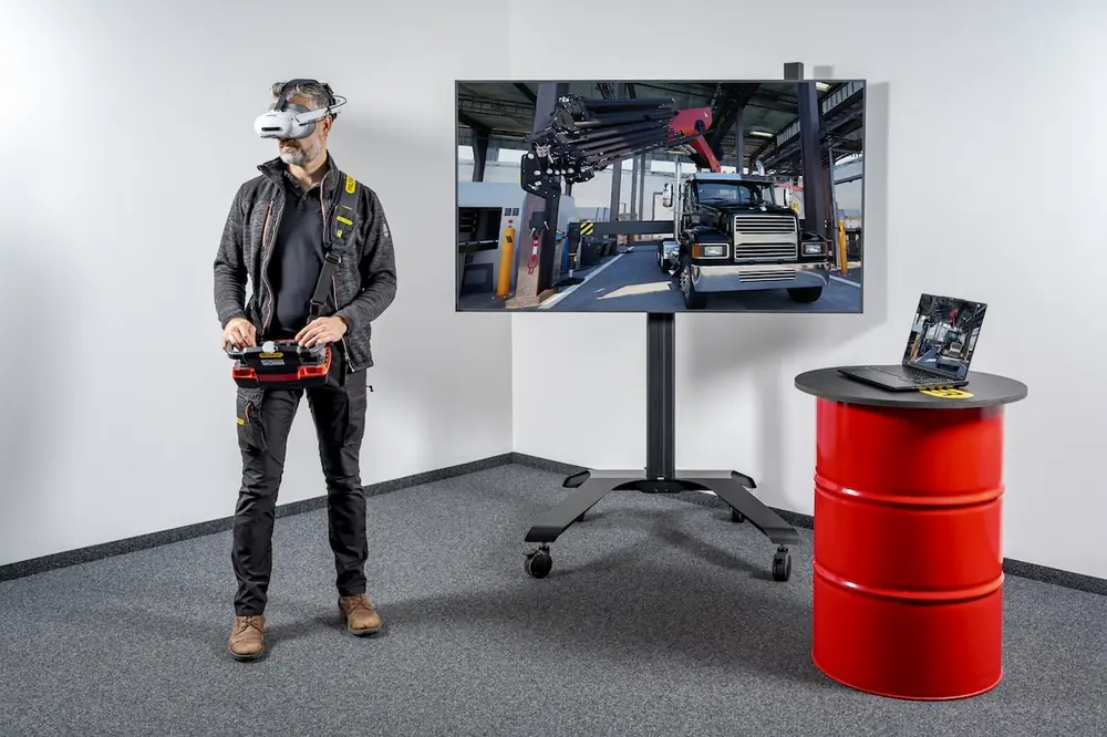 Data from connected equipment identifies behavior patterns, and training in a virtual environment helps correct them without taking machines out of service.