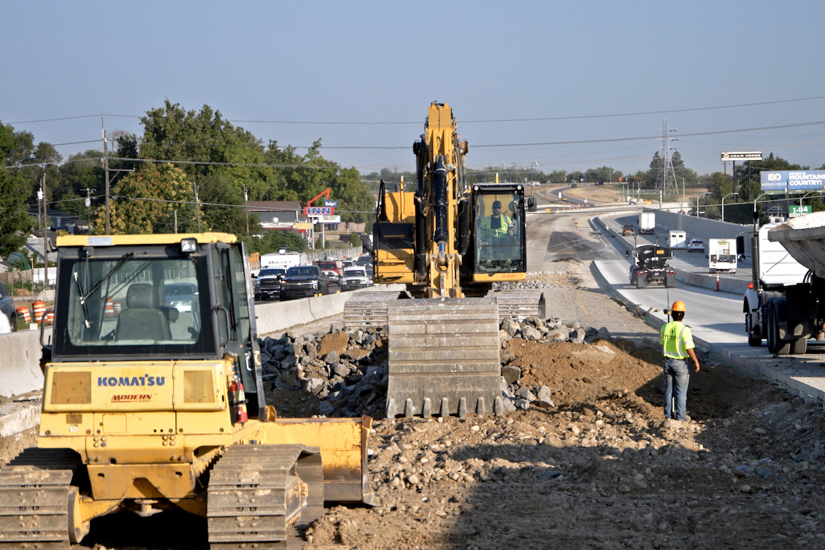The Idaho Transportation Department is improving I-84 between the Centennial Way and Franklin Road interchanges in Caldwell.
