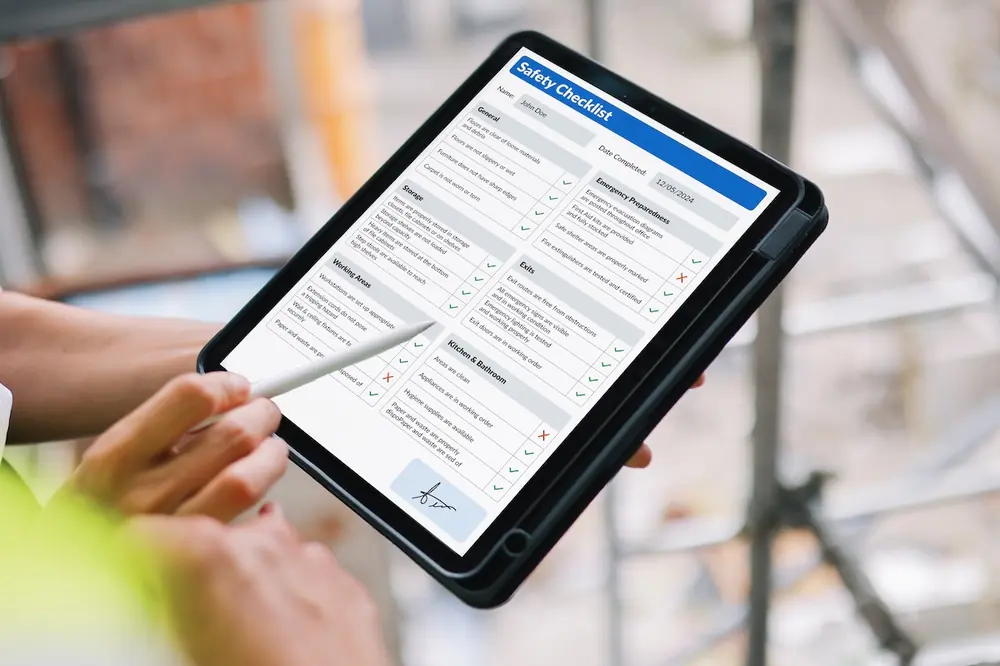 A short list of required fields contributes to a consistent record on busy job sites.