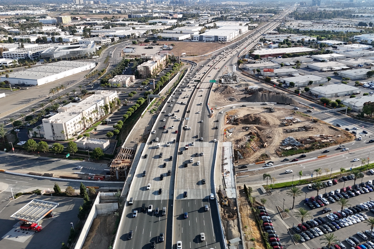 The SR 55 Improvement Project is improving four freeway bridges at MacArthur Boulevard, Dyer Road, Edinger Avenue (pictured here), and a railroad crossing.