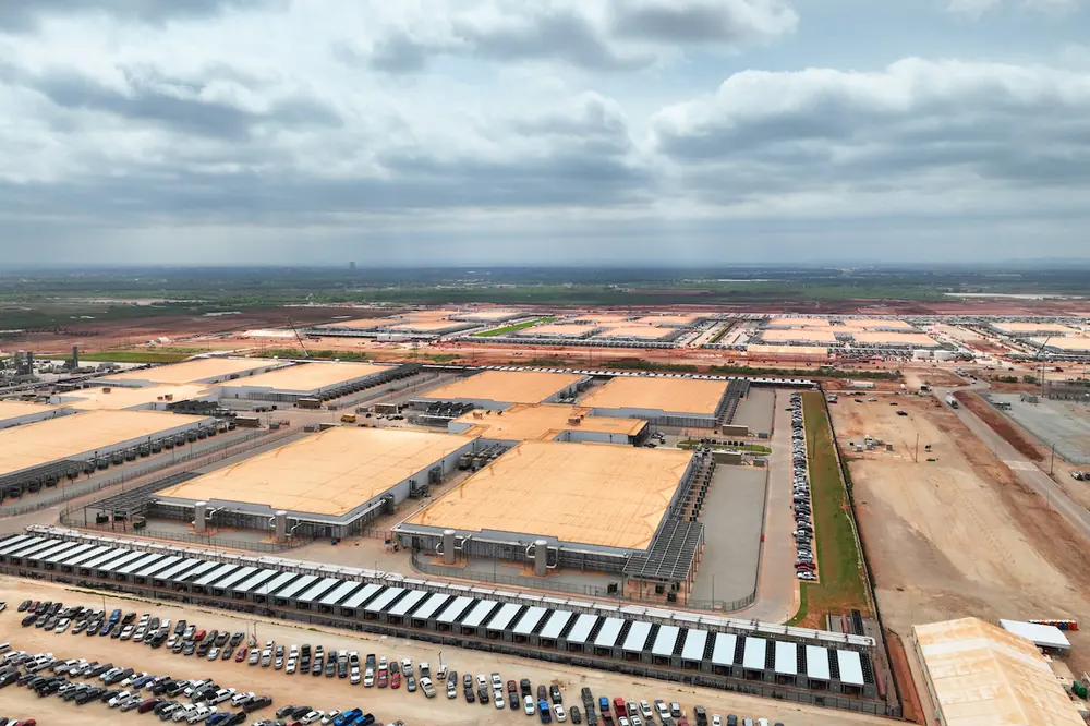 Two data center projects are underway in Abilene and Amarillo/Claude, Texas, with 10 buildings in Abilene and six in Amarillo.
