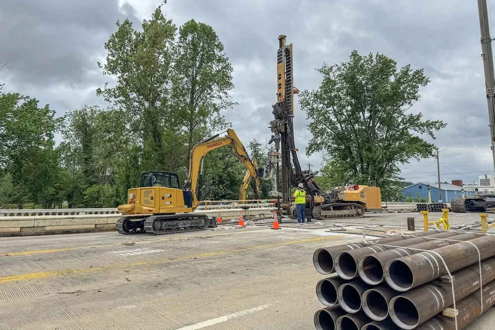 SR 67 emergency bridge repair in Elizabethton, Tennessee