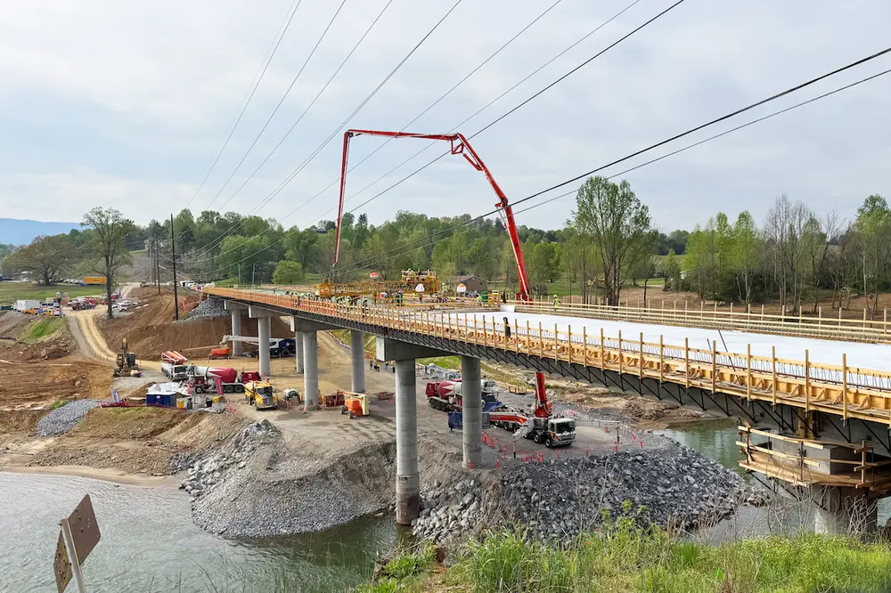 The emergency SR 107 Bridge Replacement project in eastern Tennessee (Photo courtesy of TDOT)