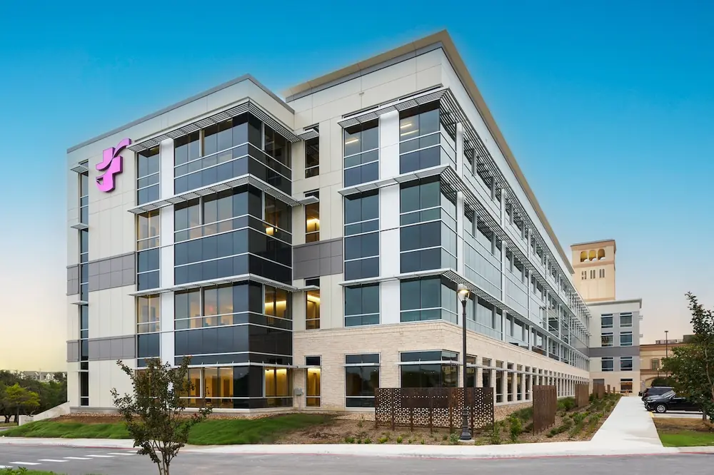 Christus Santa Rosa - Westover Hills in San Antonio features a five-level, cast-in-place concrete tower including approximately 164,000 square feet of new construction with 5,600 square feet of renovation.