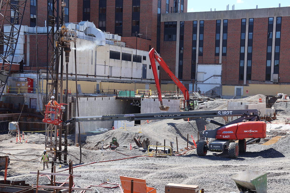 One of the biggest challenges — faced almost daily at the hospital site — was the sheer number of trades working simultaneously within the relatively small footprint.