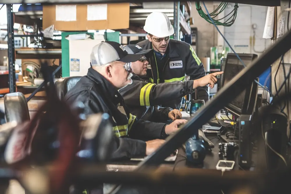 Easy access to engine hours and run times enables just-in-time preventative maintenance based on equipment wear.