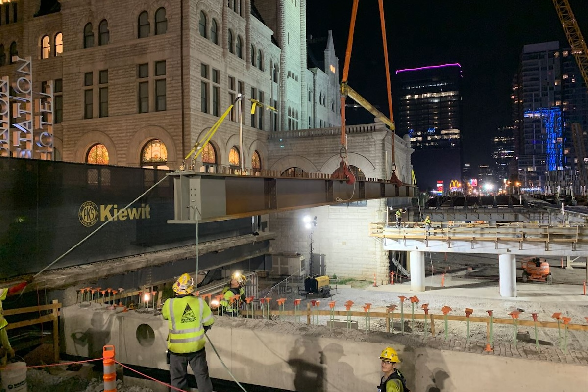 The complicated Broadway Bridge Replacement Project finished two weeks ahead of schedule with zero safety incidents.
